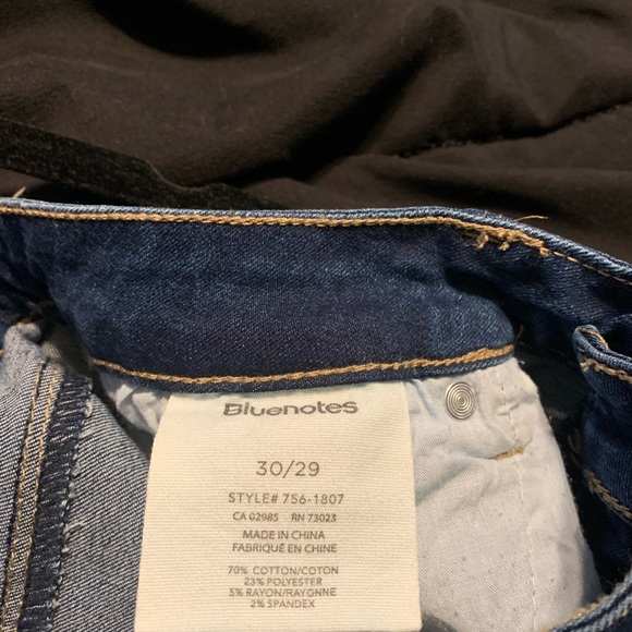 Blue jeans. (Low rise jeggings) Great condition. - Picture 2 of 2